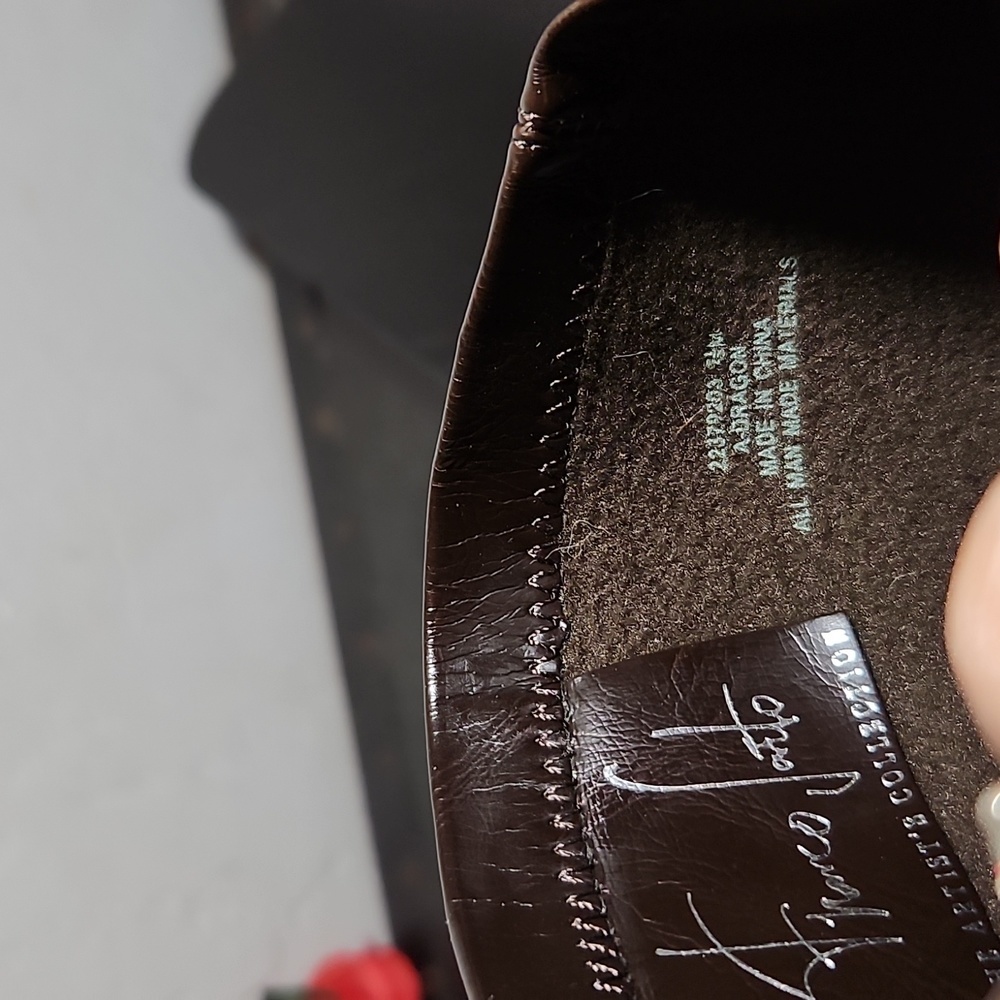 FRANCO SARTO Man Made Thin Patent Pull On Buckle Detail Heelwd Boot 7.5M - Picture 16 of 16